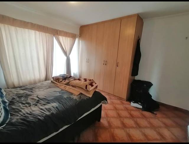 2 BEDROOM PROPERTY TO RENT IN DALPARK EXT 1